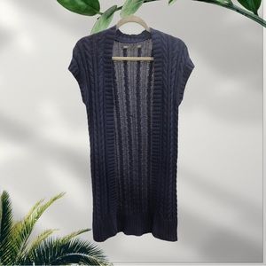 Navy Blue Shortsleeved cardigan